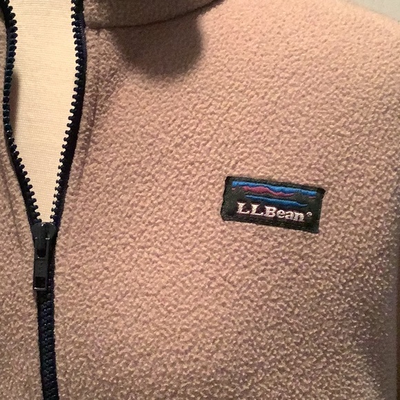 Jacket - Picture 3 of 4